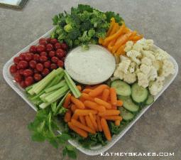 Broccoli, Carrots, Tomatoes, Celery, Cauliflower, & Pepper Slices